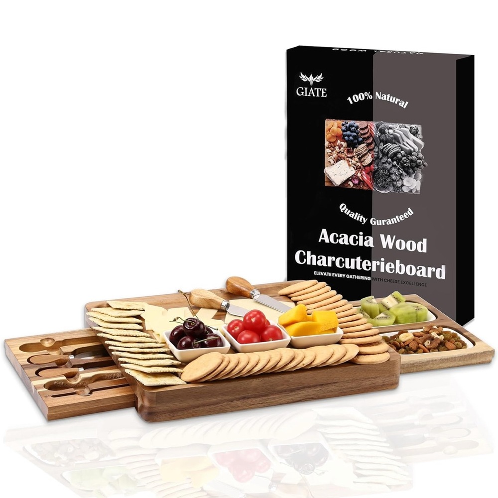 Giate Acacia Wood Charcuterie Board